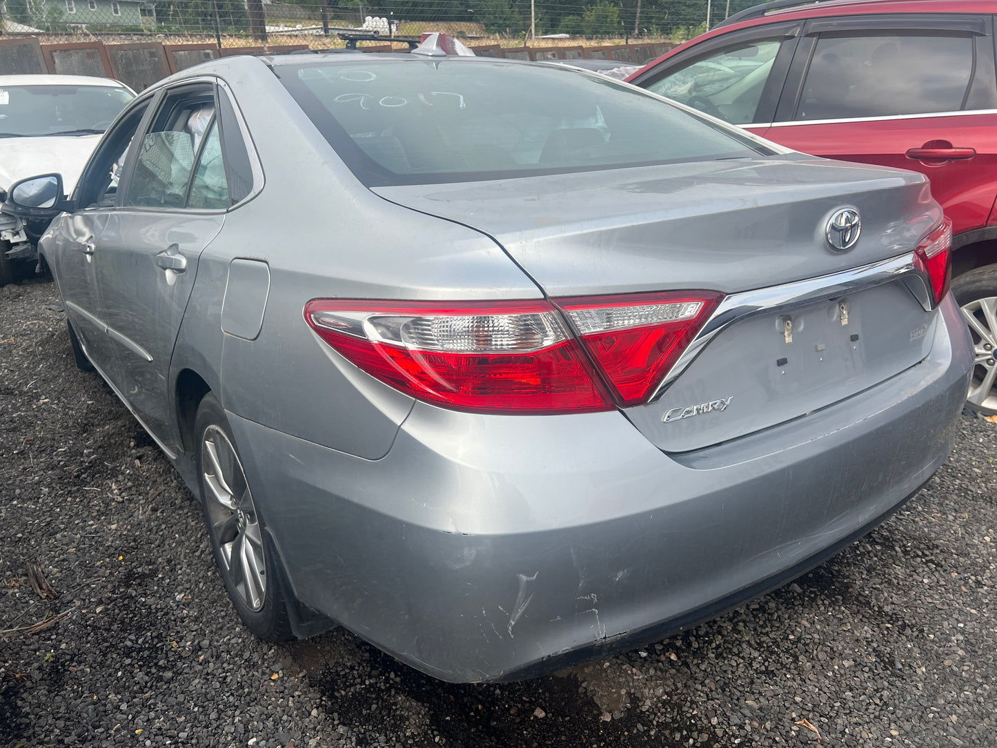 2016 Toyota Camry / N Yard