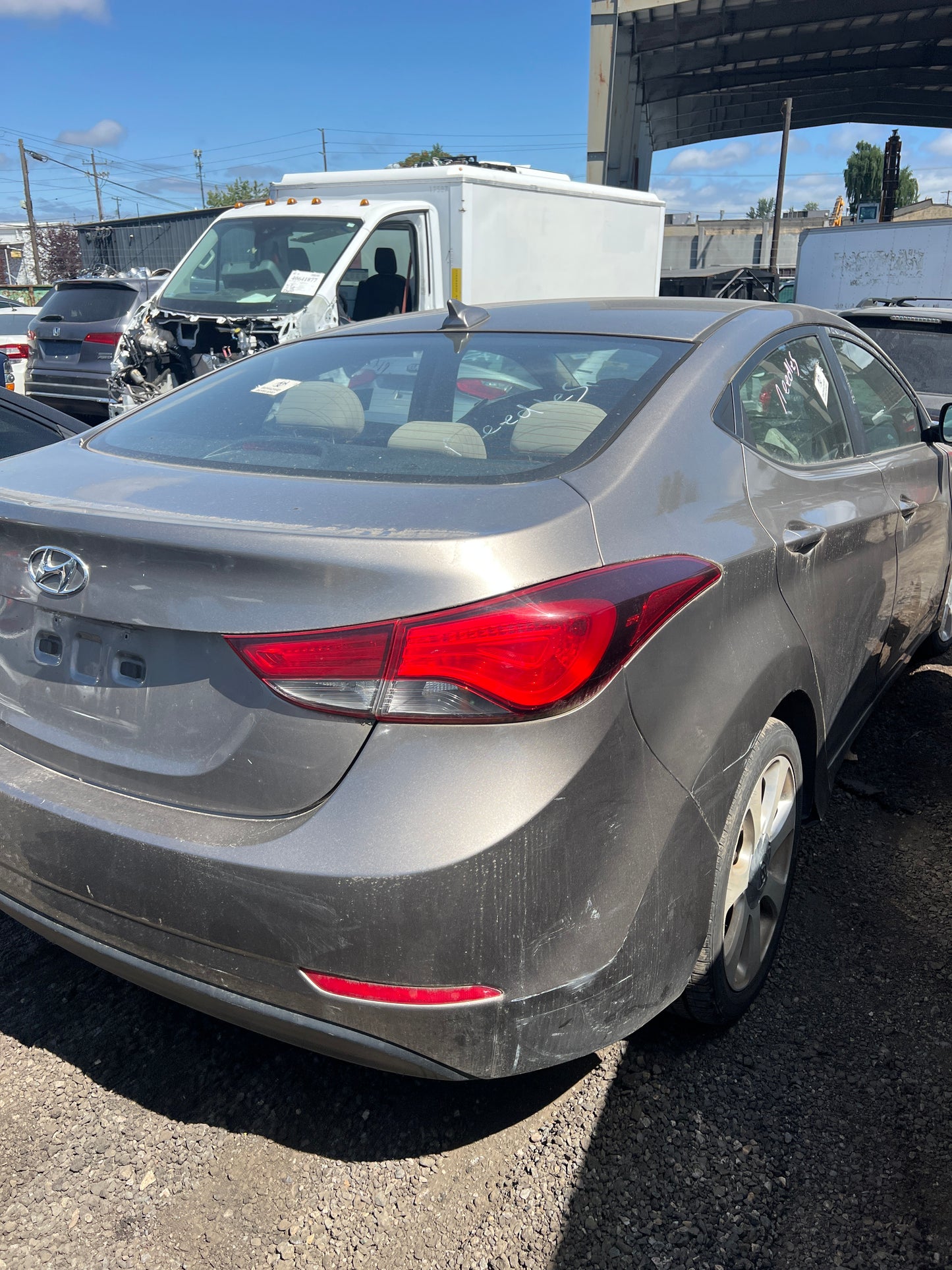 2016 Hyundai Elantra / N Yard