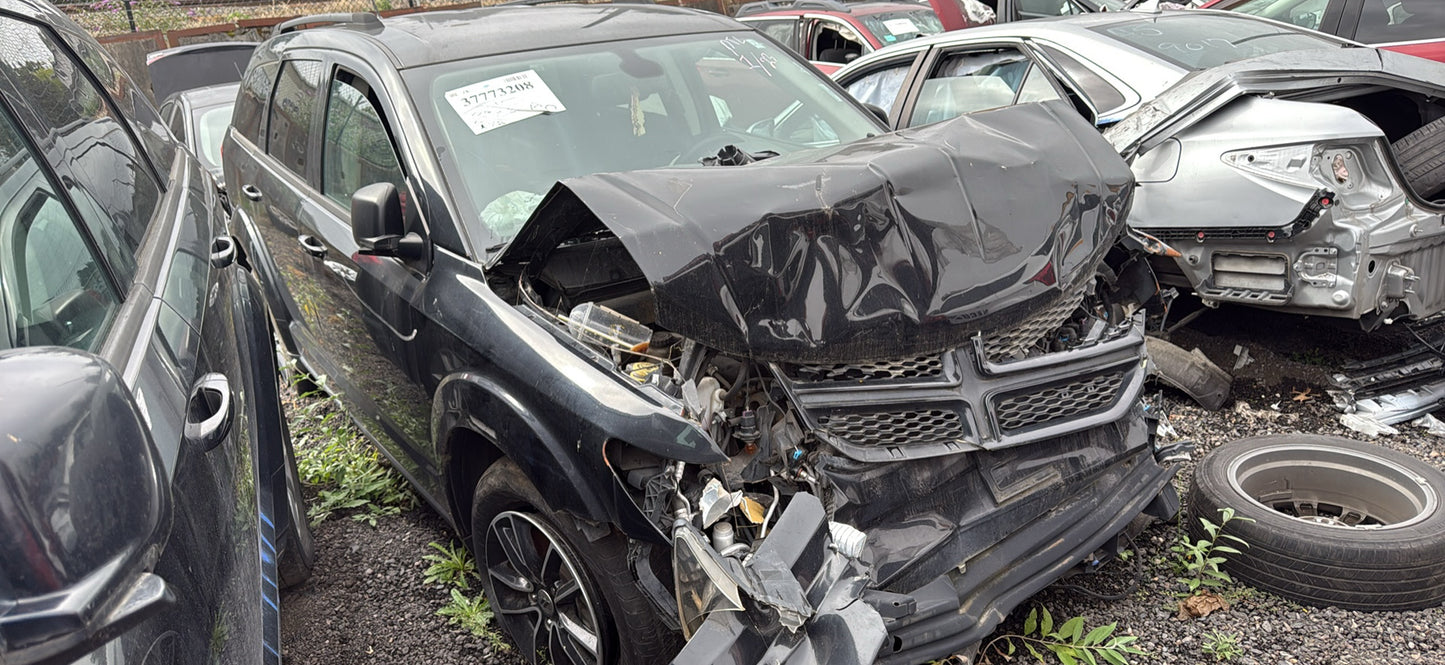 2018 Dodge Journey / N Yard