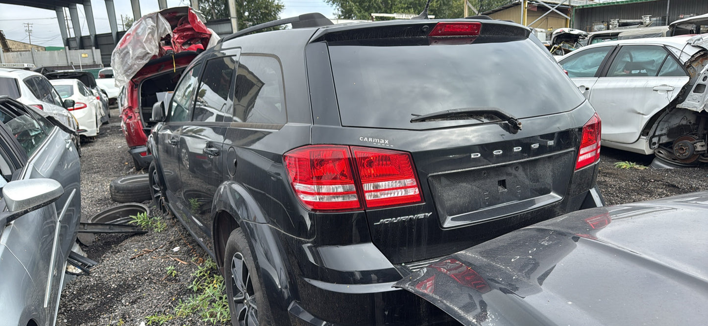 2018 Dodge Journey / N Yard