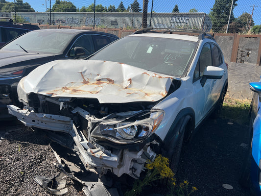 2017 Subaru Crosstek / N Yard