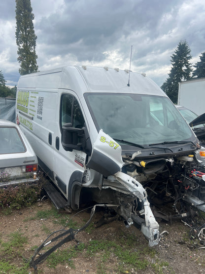 2016 Dodge ProMaster / SE Yard