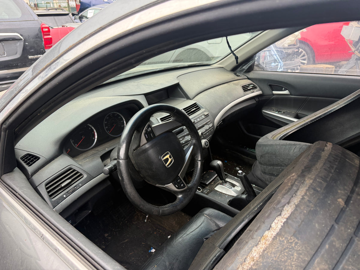 2008 Honda Accord / N Yard