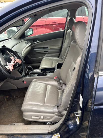 2009 Honda Accord \ N Yard