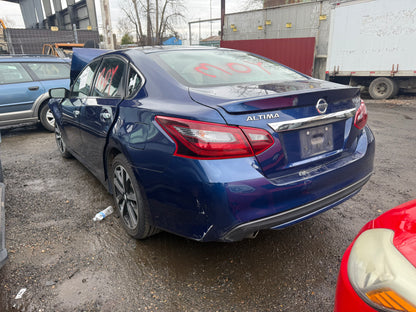 2018 Nissan Altima / N Yard