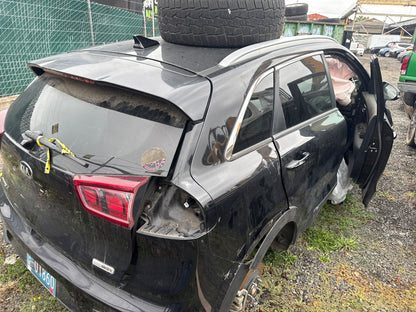 2019 Kia Niro / N Yard
