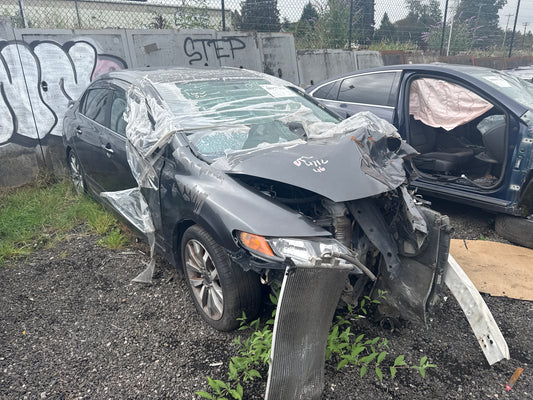 2009 Honda Civic / N Yard