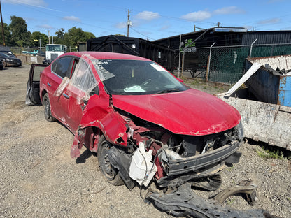 2017 Nissan Sentra/ N Yard