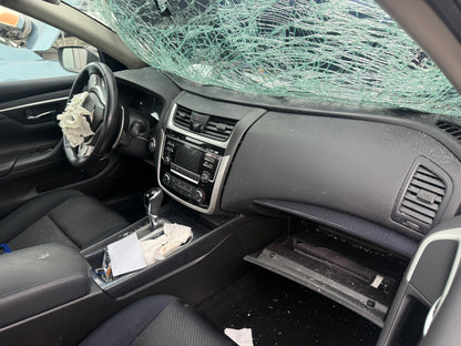 2018 Nissan Altima / N Yard