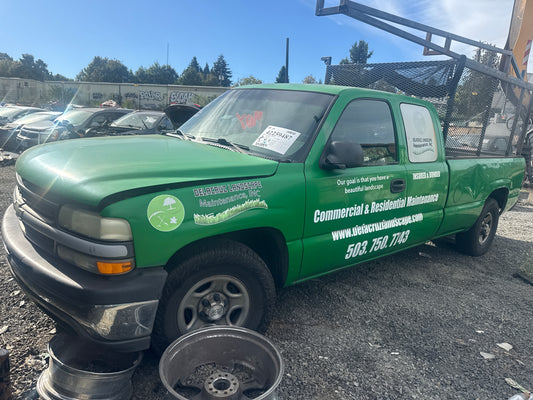 2002 Chevrolet Silverado 1500 / N Yard