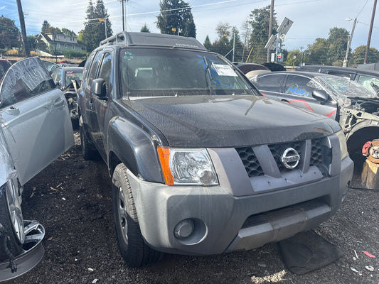 2008 Nissan Xterra / N Yard