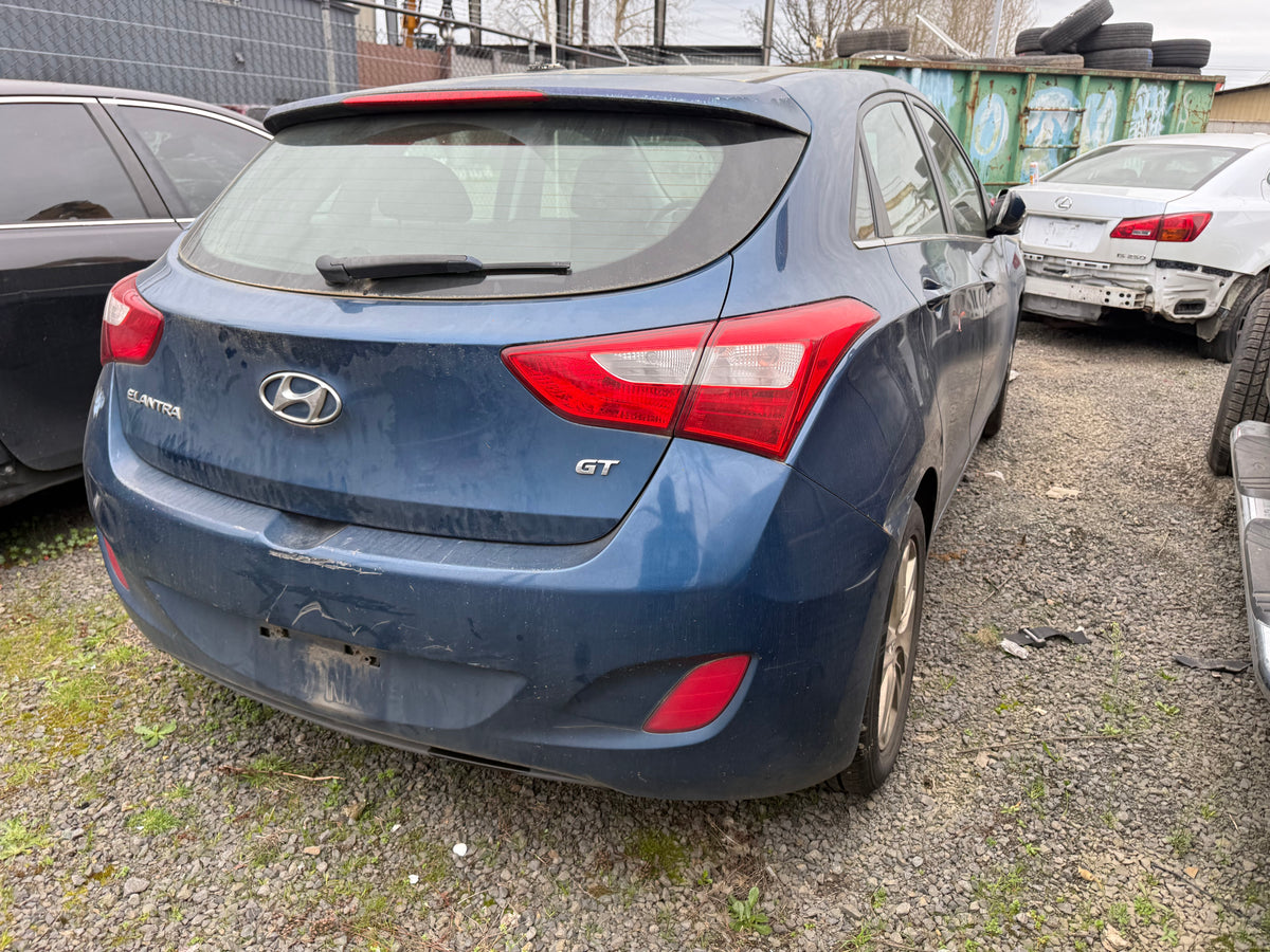 2014 Hyundai Elantra GT / N Yard