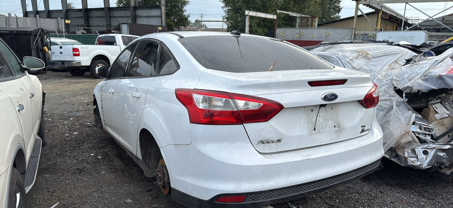 2014 Ford Focus / N Yard