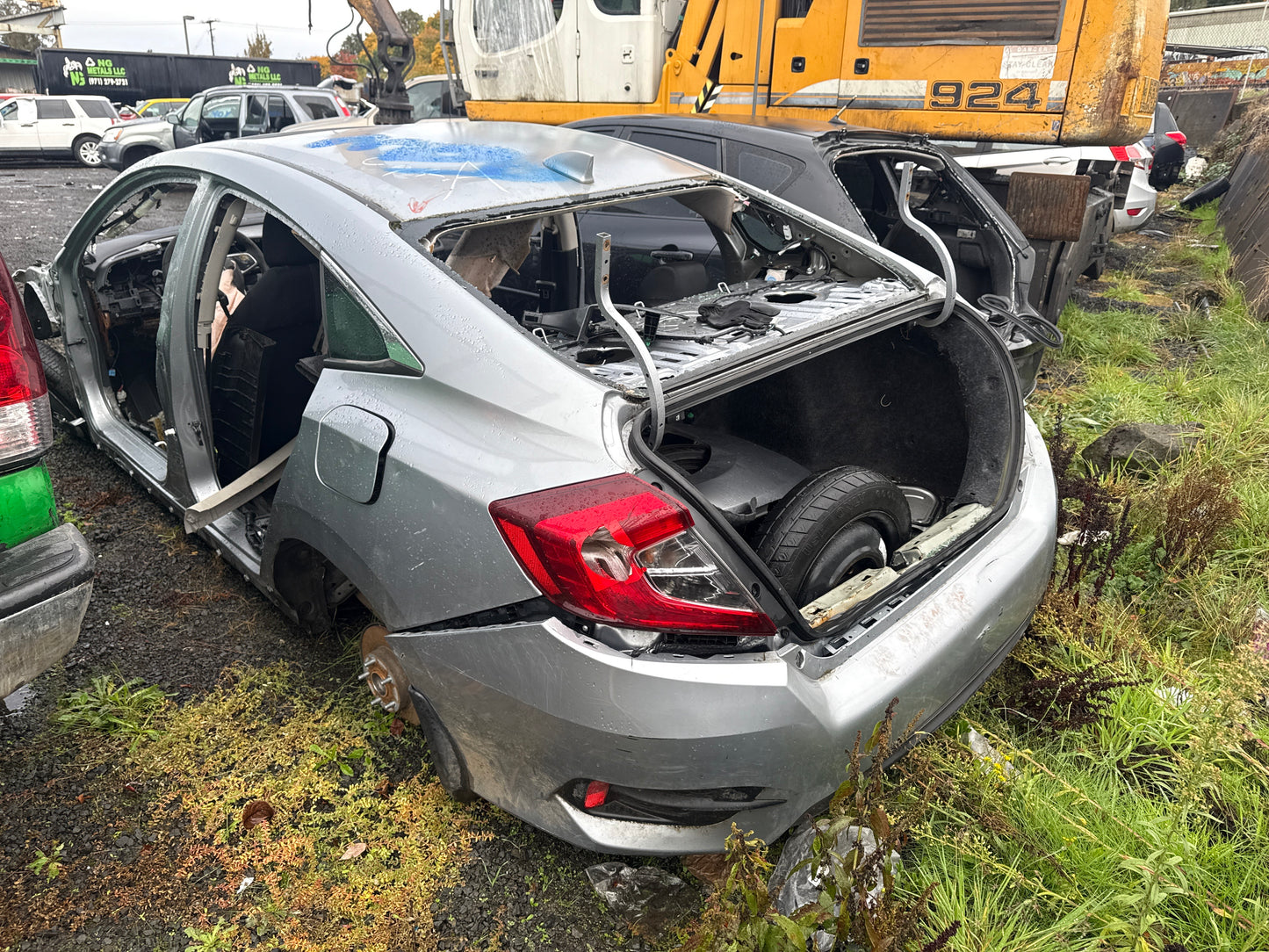 2017 Honda Civic / N yard