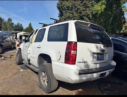 2008 Chevrolet Tahoe / SE Yard