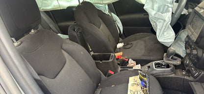 2022 Jeep Renegade / N Yard