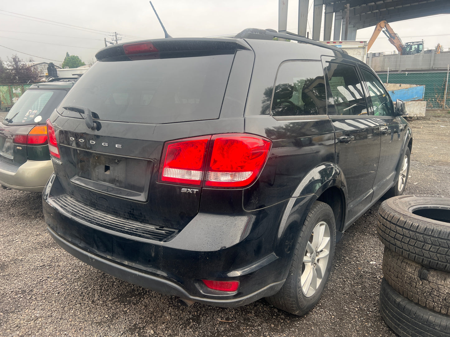 2015 Dodge Journey / NE Yard