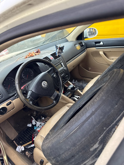2008 VW Jetta / N Yard