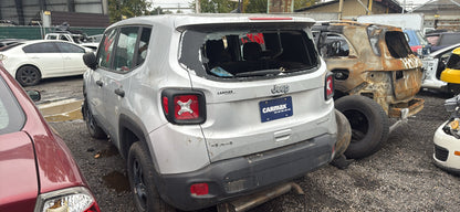 2022 Jeep Renegade / N Yard