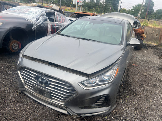 2018 Hyundai Sonata hybrid / N Yard