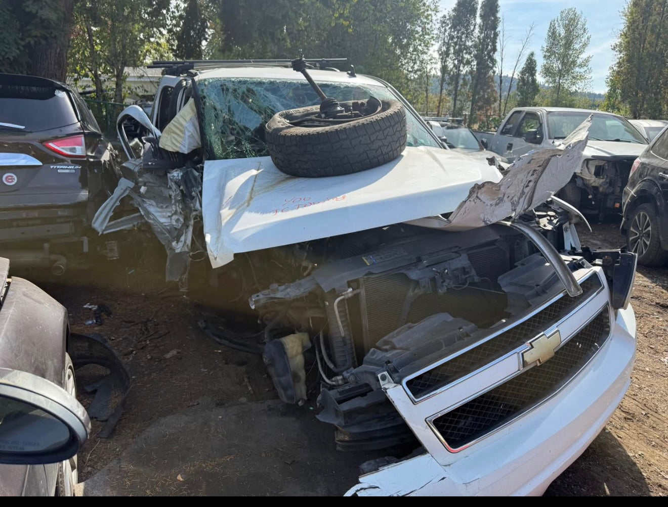 2008 Chevrolet Tahoe / SE Yard