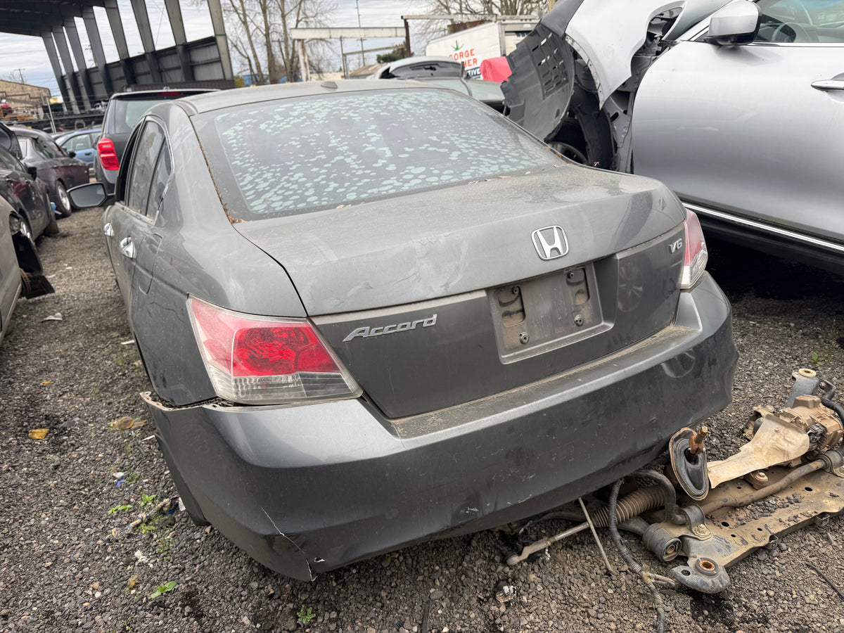 2008 Honda Accord / N Yard