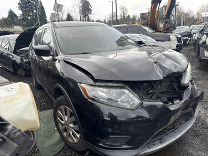2016 Nissan Rouge / N Yard