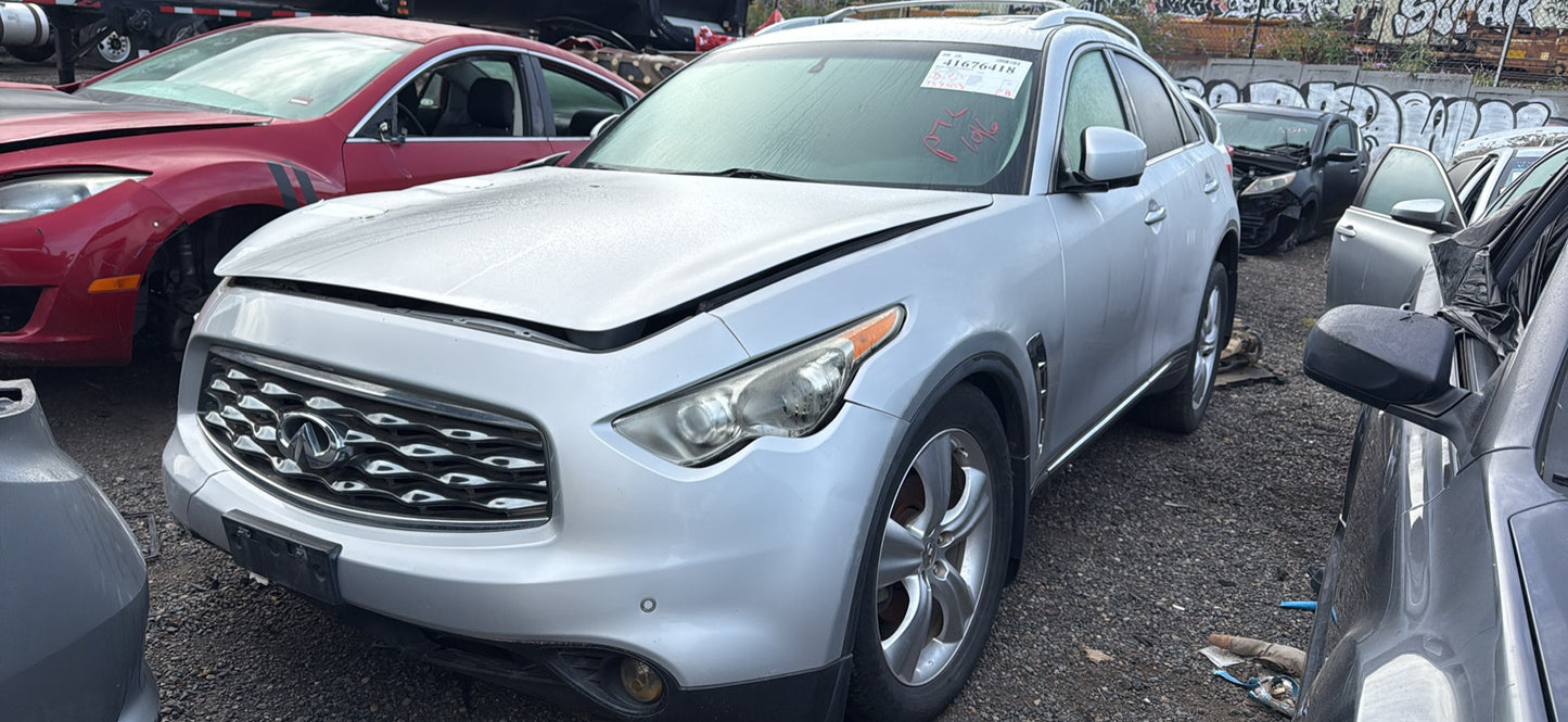 2011 Infiniti FX35 / N Yard