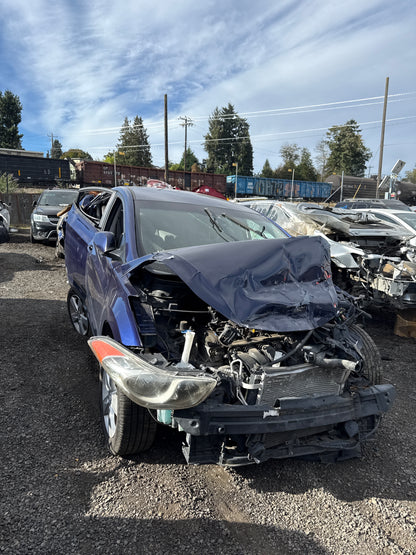 2013 Hyundai Elantra / N Yard