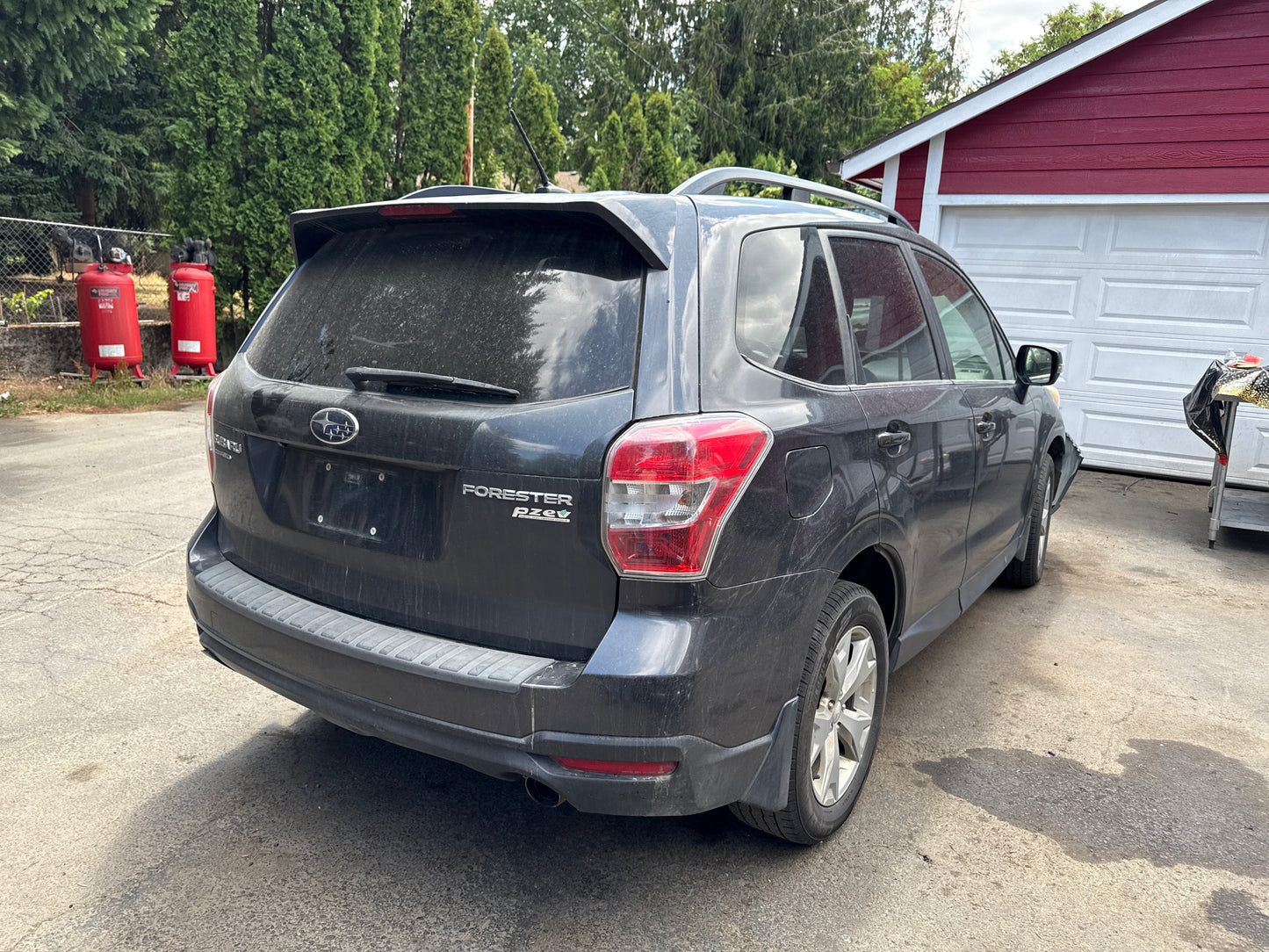 2014 Subaru Forester / SE Yard