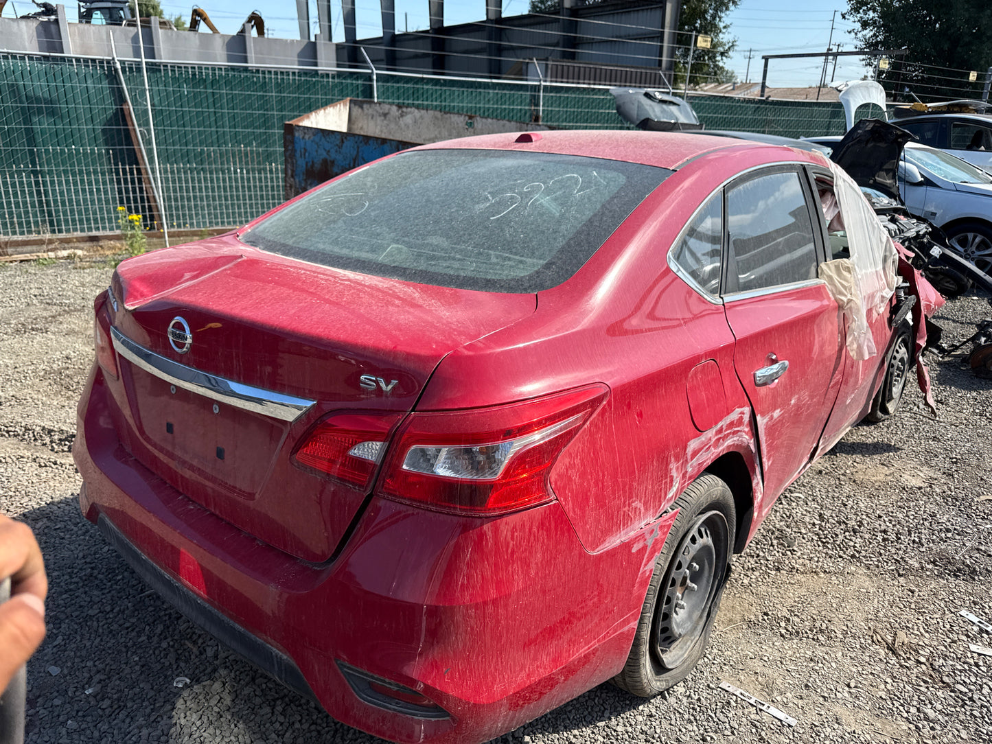 2017 Nissan Sentra/ N Yard