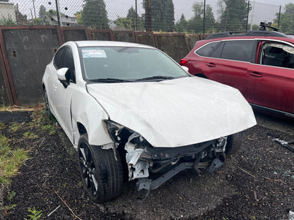 2015 Mazda 3 HBK / N Yard