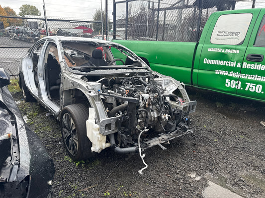 2017 Honda Civic / N yard