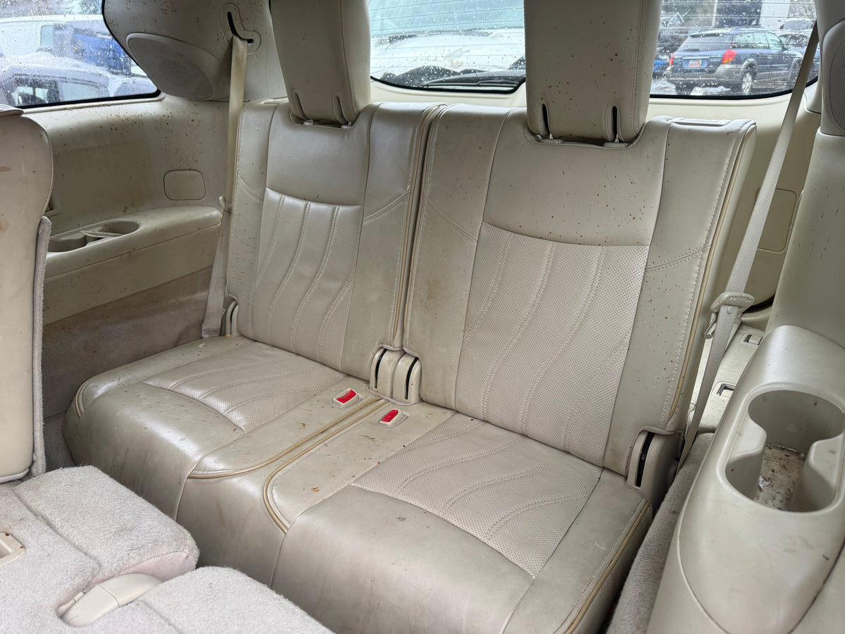 2014 Infiniti JX35 / SE Yard