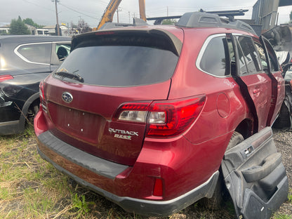 2017 Subaru Outback / N Yard