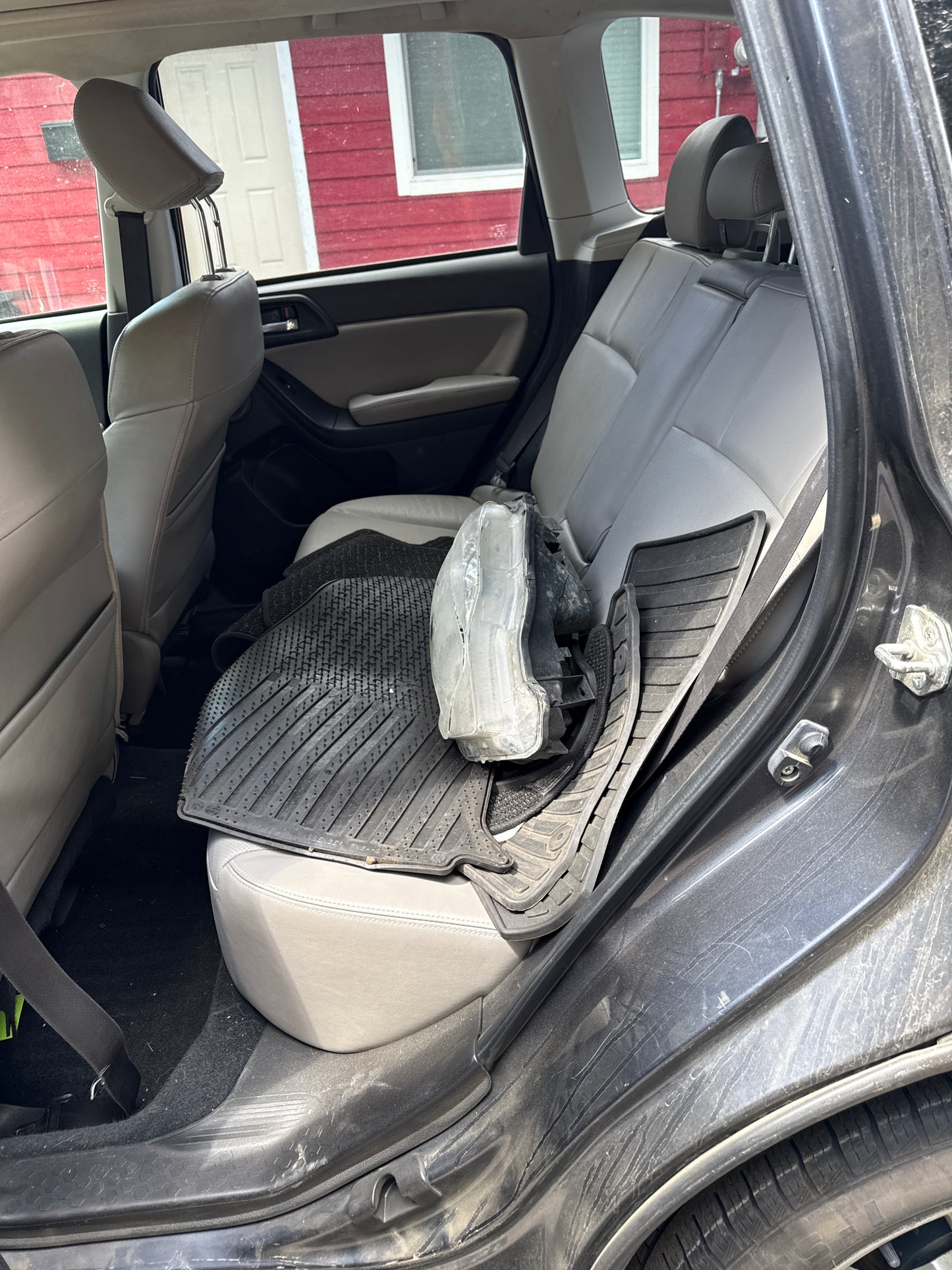 2014 Subaru Forester / SE Yard
