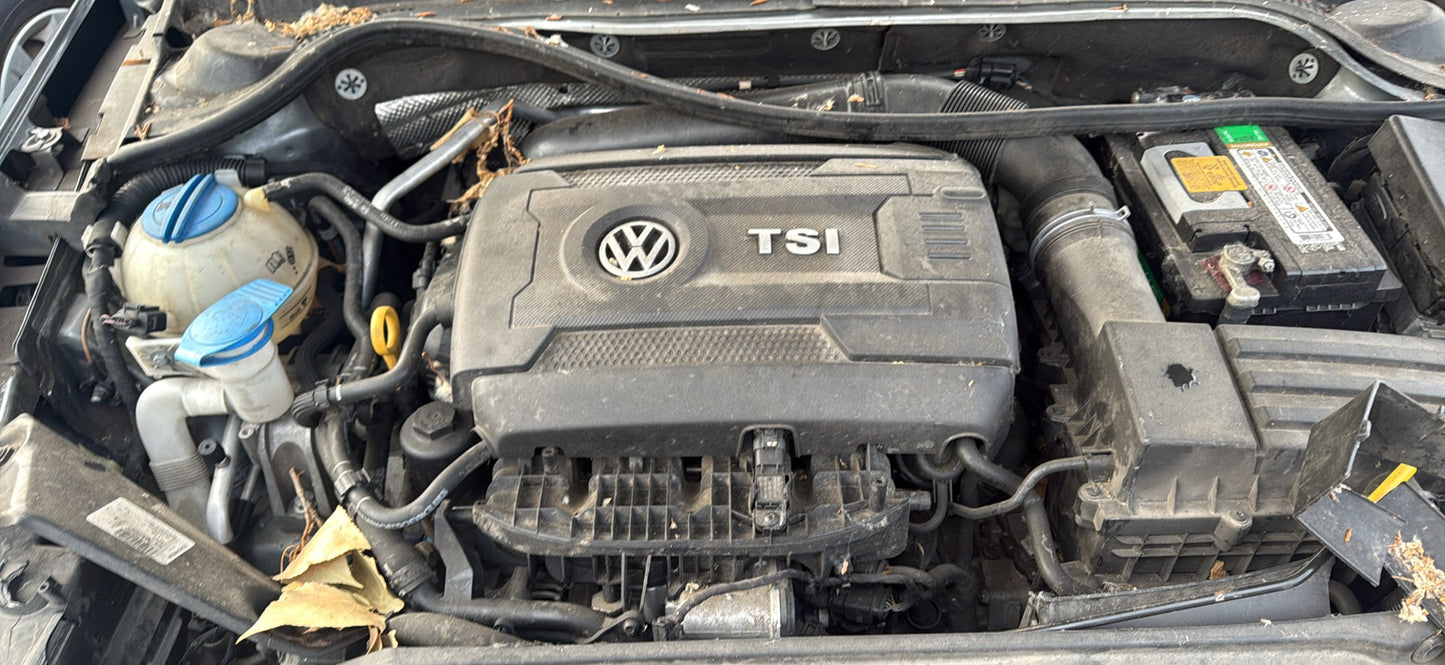 2015 Volkswagen Jetta / N Yard