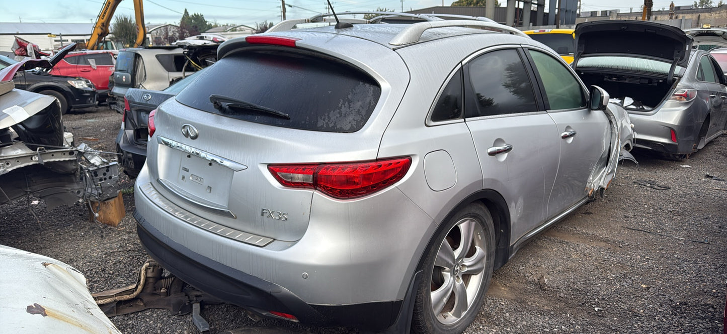 2011 Infiniti FX35 / N Yard