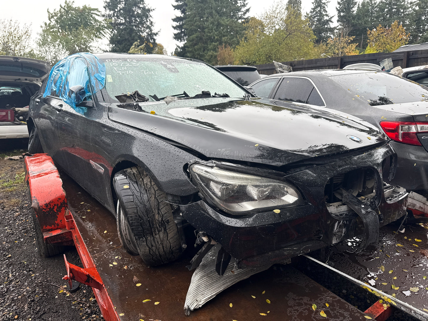 2013 BMW 750Li / SE Yard