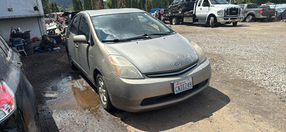 2007 Toyota Prius / SE Yard