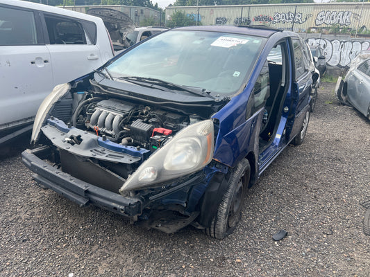 2010 Honda Fit / N Yard