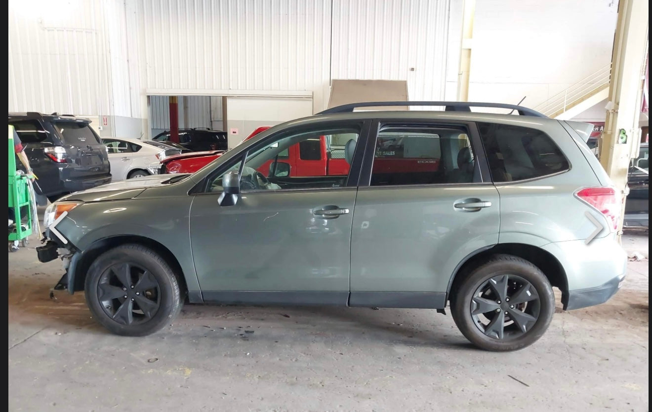 2015 Subaru Forester / SE Yard