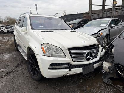 2011 Mercedes GL-550 / N Yard