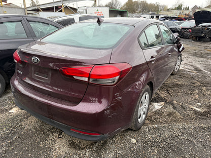 2017 Kia Forte / N Yard